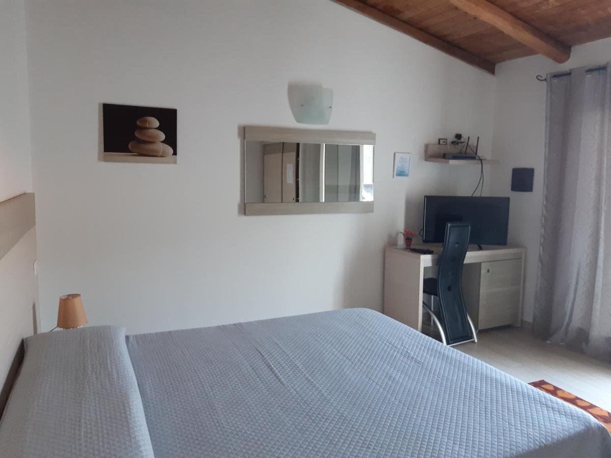 Sole&Sale Bed and Breakfast San Teodoro  Εξωτερικό φωτογραφία