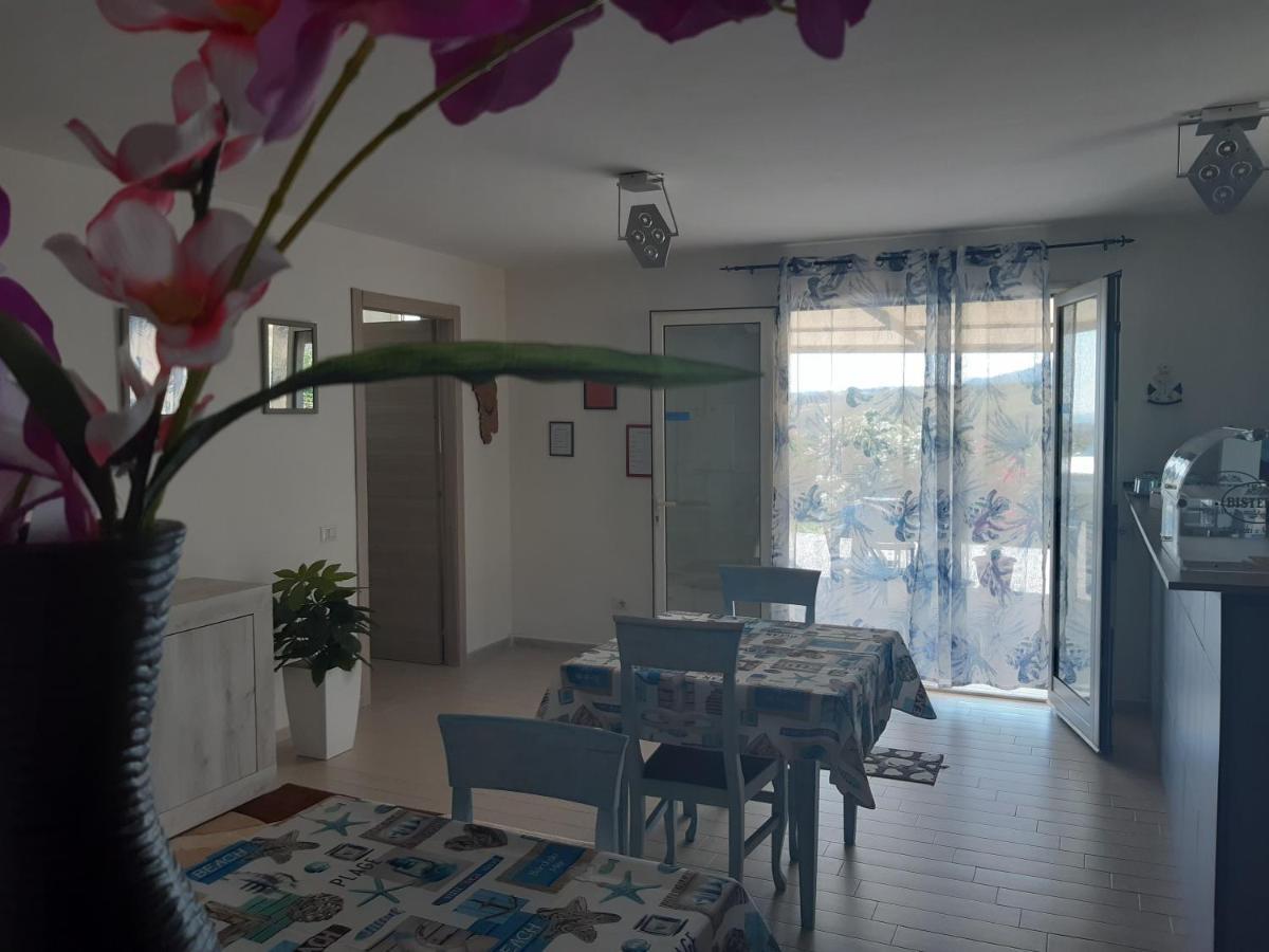 Sole&Sale Bed and Breakfast San Teodoro  Εξωτερικό φωτογραφία