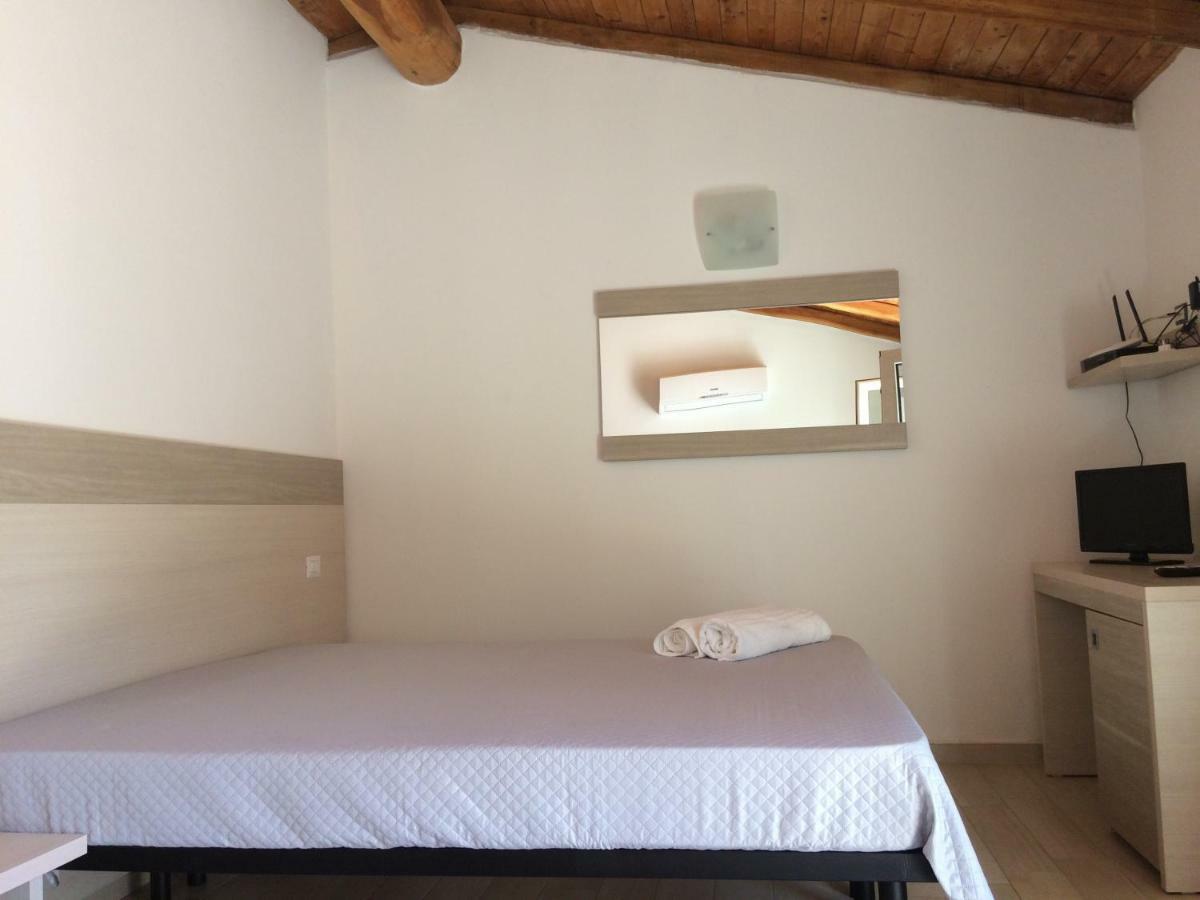 Sole&Sale Bed and Breakfast San Teodoro  Εξωτερικό φωτογραφία