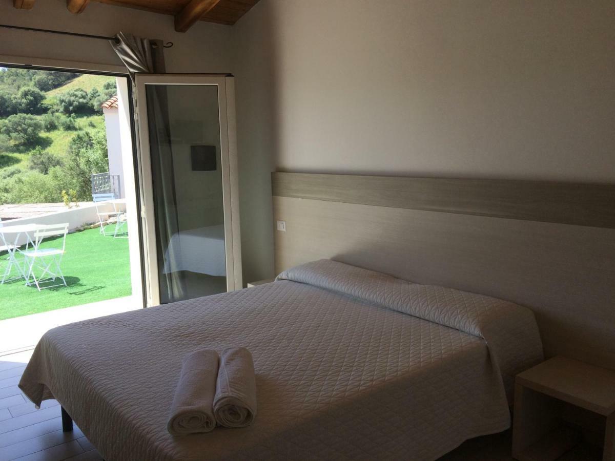 Sole&Sale Bed and Breakfast San Teodoro  Εξωτερικό φωτογραφία