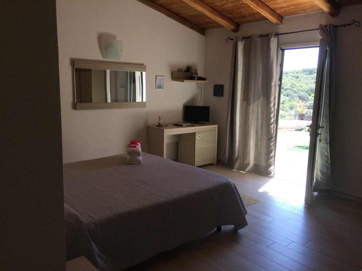 Sole&Sale Bed and Breakfast San Teodoro  Εξωτερικό φωτογραφία